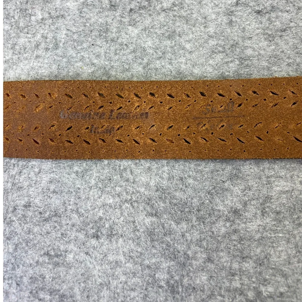 Womens Brown Genuine Leather Perforated Floral Belt 30''xDistressed Brass Buckle